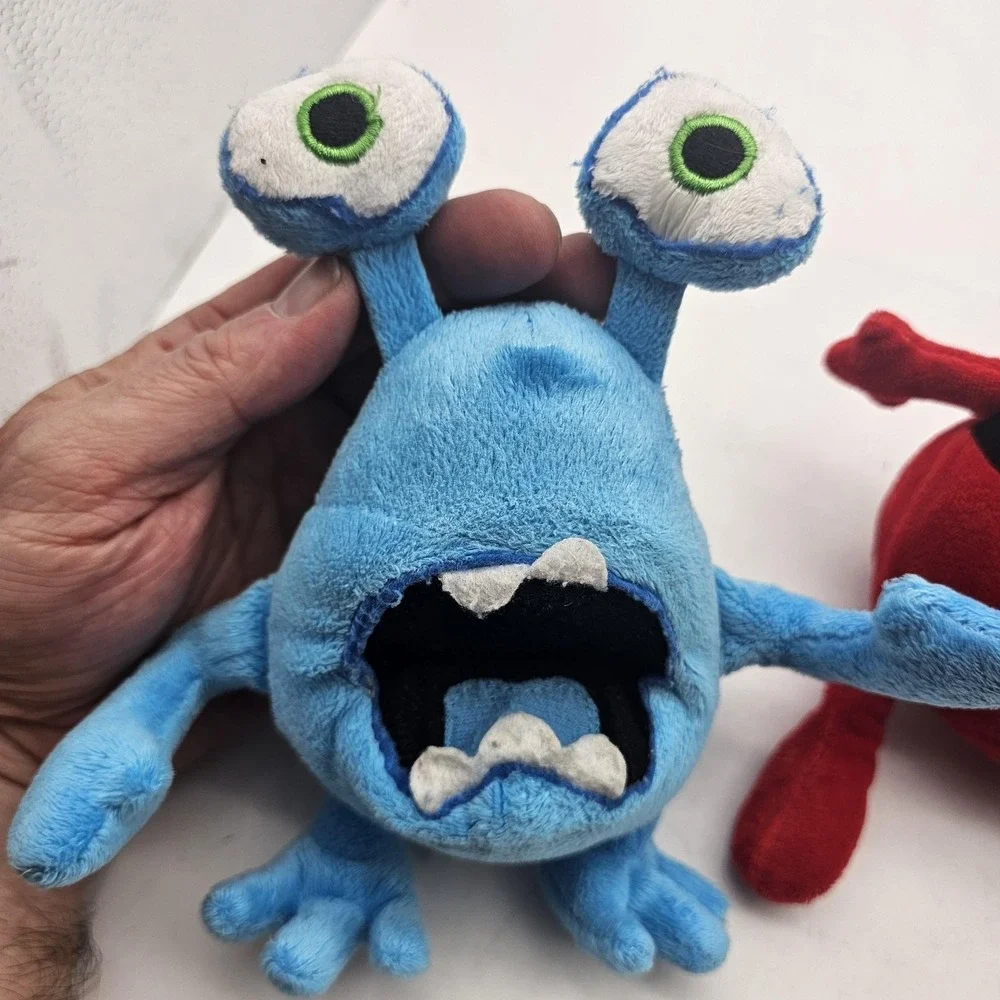 Dan Dee Monster Plush Stuffed Toys LOT‎ OF 2 7